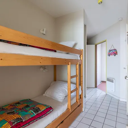 アパート Plage: 6 Pers. Avec Balcon Et Parking - Fr-1-50-114 *